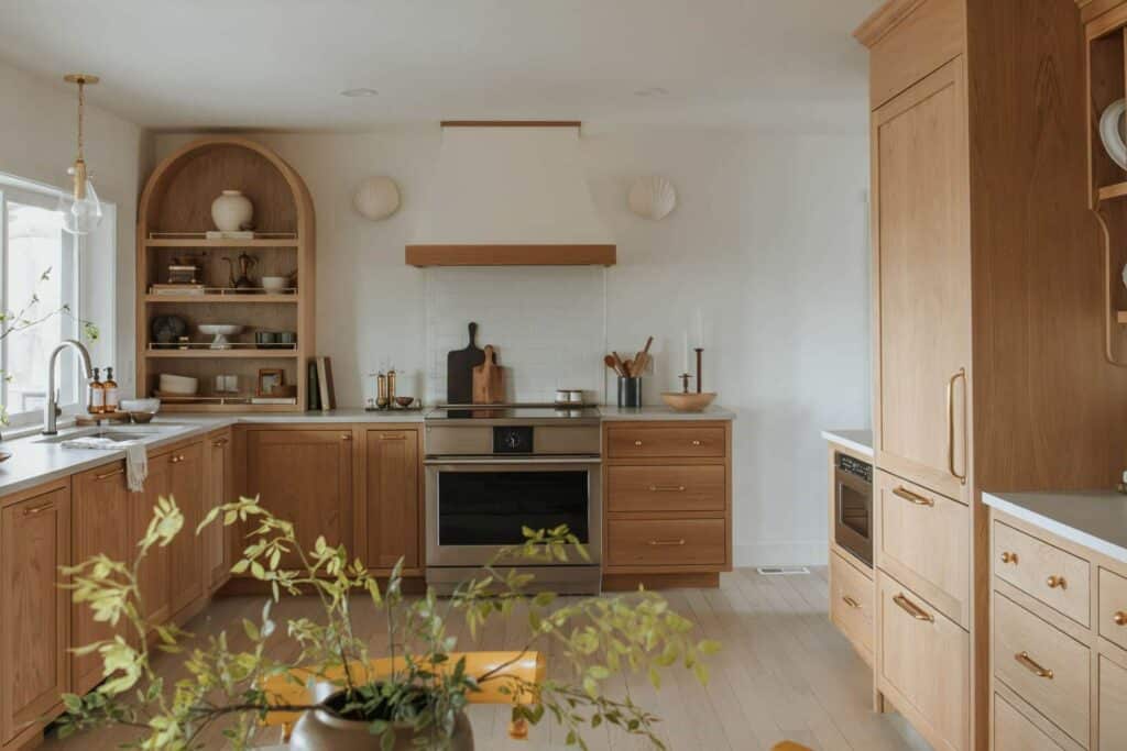 custom kitchen cabinets in modern kitchen